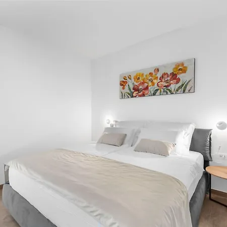 Karina, Porec Villa
