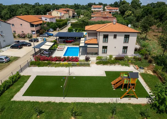 Karina, Porec *